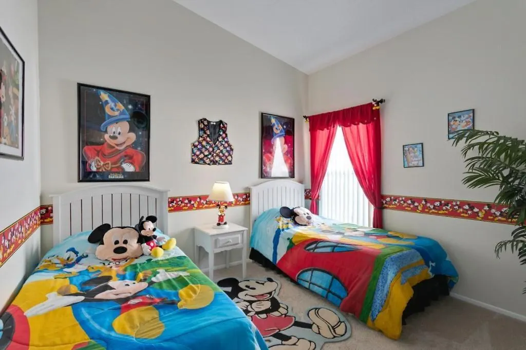 4 Bed Hampton Lakes Holiday Home Davenport