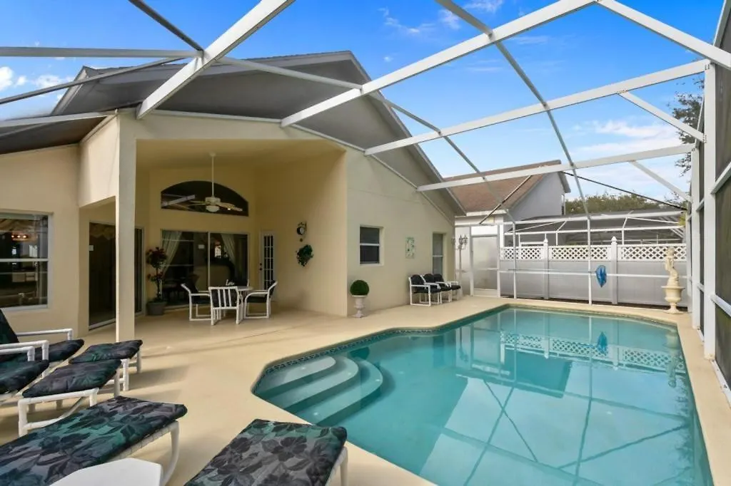 4 Bed Hampton Lakes Holiday Home Davenport United States